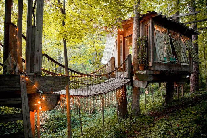 Secluded Intown Treehouse (Atlanta, Georgia)