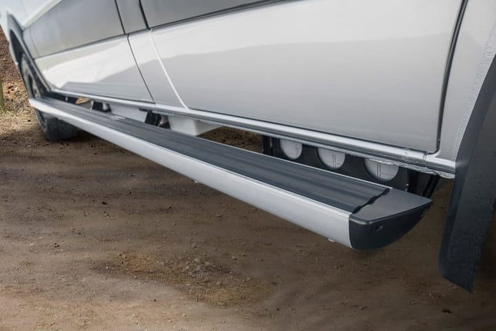 winnebago 4x4 mercedes revel 20 720x480 c