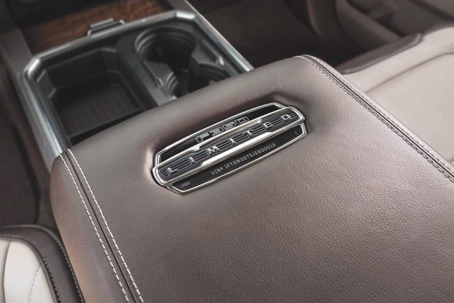 ford f series limited lujo 2018 super duty 640x427 c