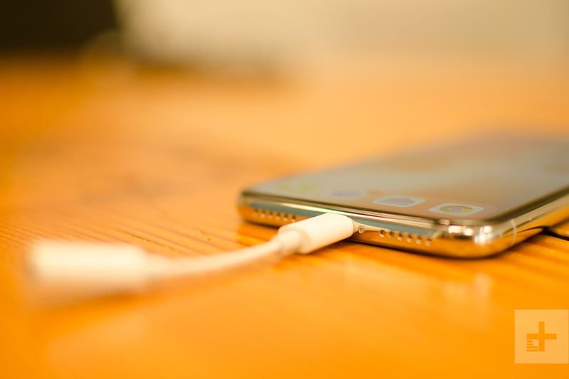 revision iphone x apple 32 800x533 c