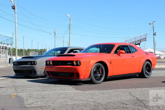 mas sobre el dodge demon drag race 1 640x427 c