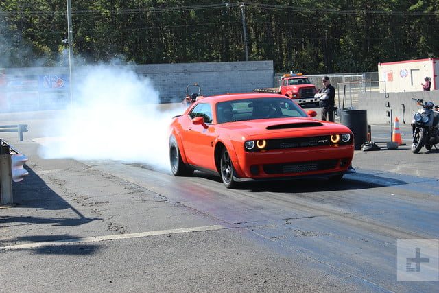 mas sobre el dodge demon drag race 11 640x427 c