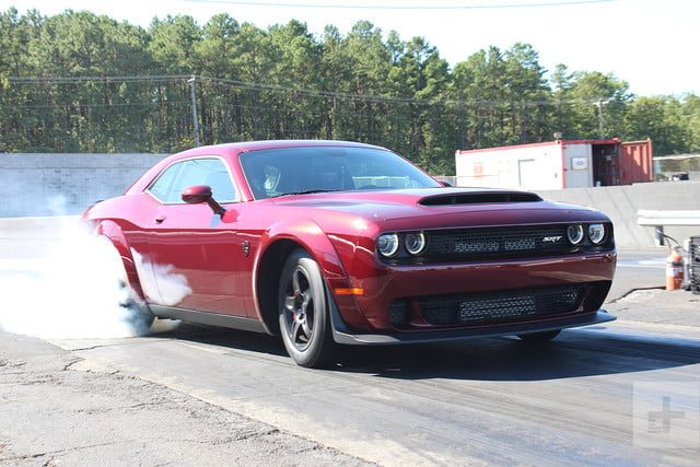 mas sobre el dodge demon drag race 12 640x427 c