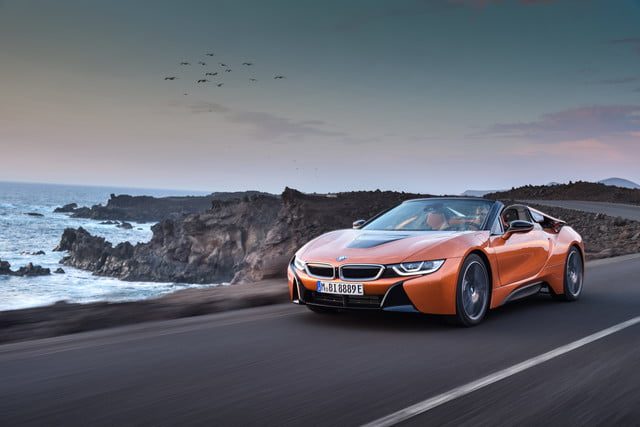 bmw presenta i8 roadster descapotable 01 2019 2 640x427 c