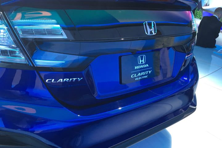 honda clarity electrico hibrido hidrogeno electric rear 720x480 c