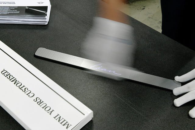 mini personalizar carros 3d yours customized 11 640x427 c