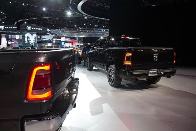 camioneta ram 1500 2019 detroit 2018 16 640x427 c