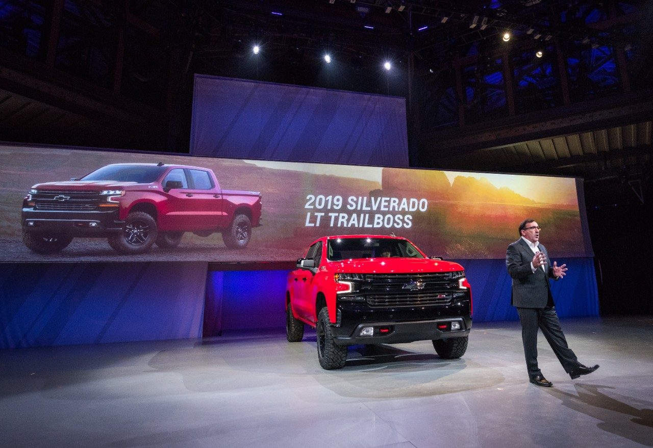 chevy silverado 2019 nuevos modelos unveiled in detroit