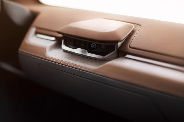 byton concept presentacion ces2018 01 07 revial 1 640x427 c