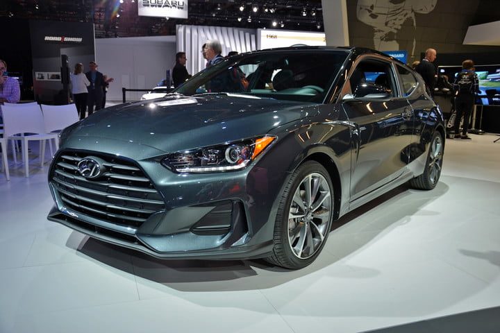 hyundai veloster segunda generacion dt detroit 2019 8 720x480 c