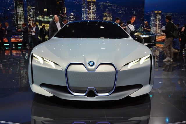 bmw electrificacion stefan juraschek dt frankfurt 2017 i vision concept 2 640x427 c