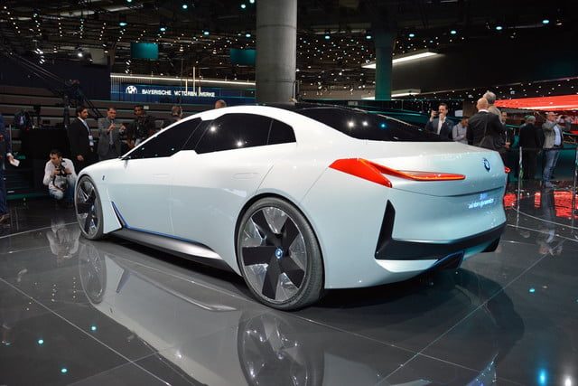 bmw electrificacion stefan juraschek dt frankfurt 2017 i vision concept 7 640x427 c