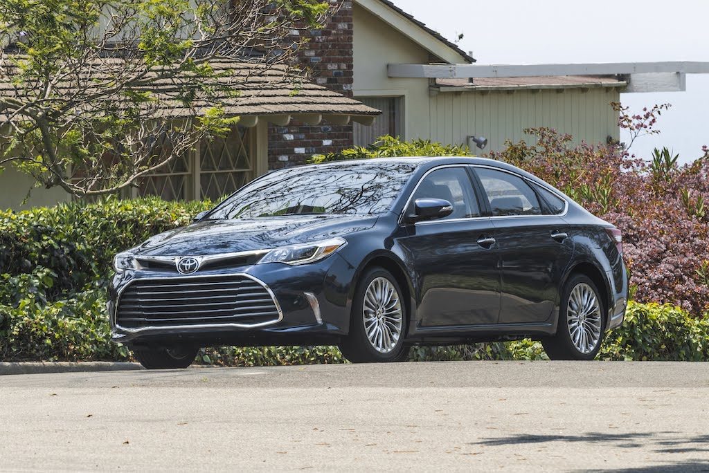 2018 toyota avalon