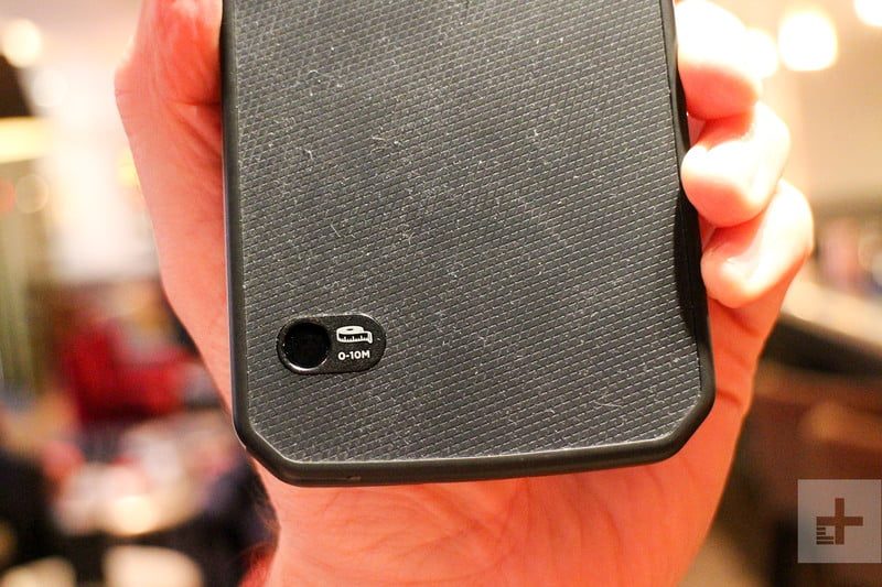 cat s61 android mwc back buttom 800x533 c