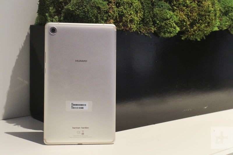 tableta mediapad m5 huawei hands on mwc 2018 15233 800x533 c