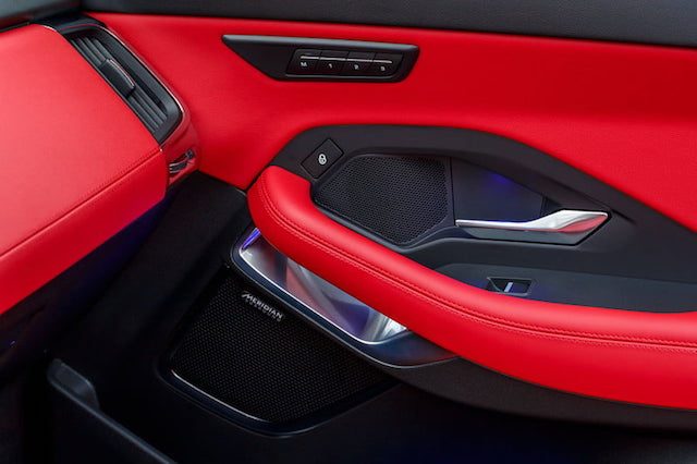 nuevo jaguar e pace 2018 int 1