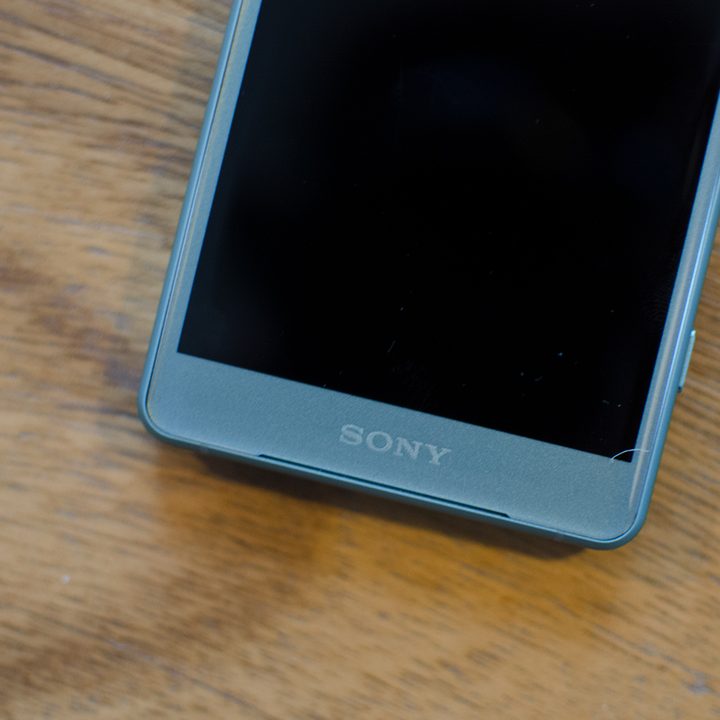 Sony Xperia XZ2 Compact