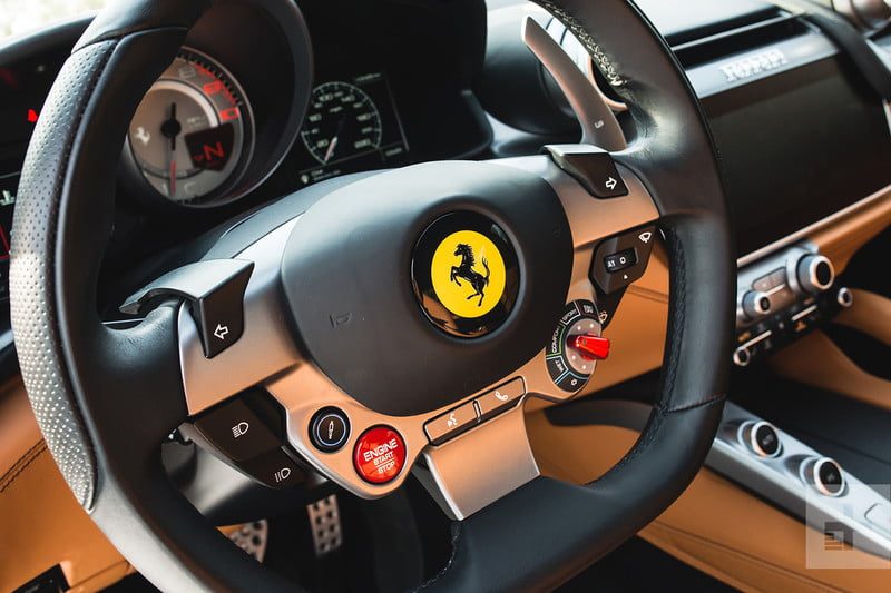 ferrari gtc4lusso deportivo invierno 2018 cc steering wheel 800x533 c