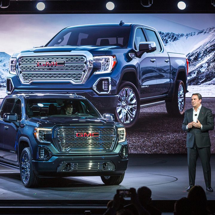2019-GMC-Sierra-Denali-reveal