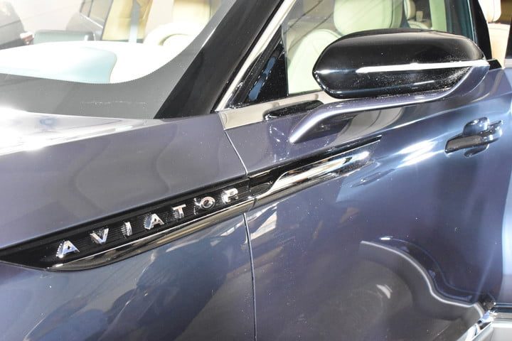 lincoln aviator suv enchufable dsc 0579 3 720x480 c