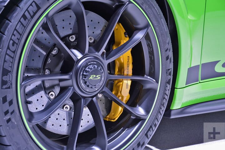 lo mejor auto show ny 2018 dt geneva porsche 911 gt3 rs 5 720x480 c