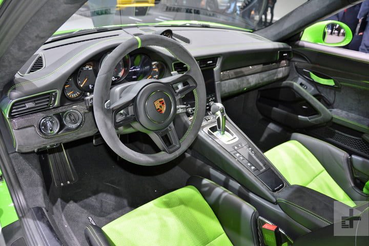 lo mejor auto show ny 2018 dt geneva porsche 911 gt3 rs 6 720x480 c