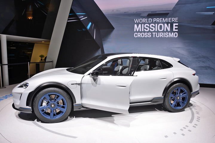 concepto porsche mission e cross turismo dt geneva concept 2 720x480 c