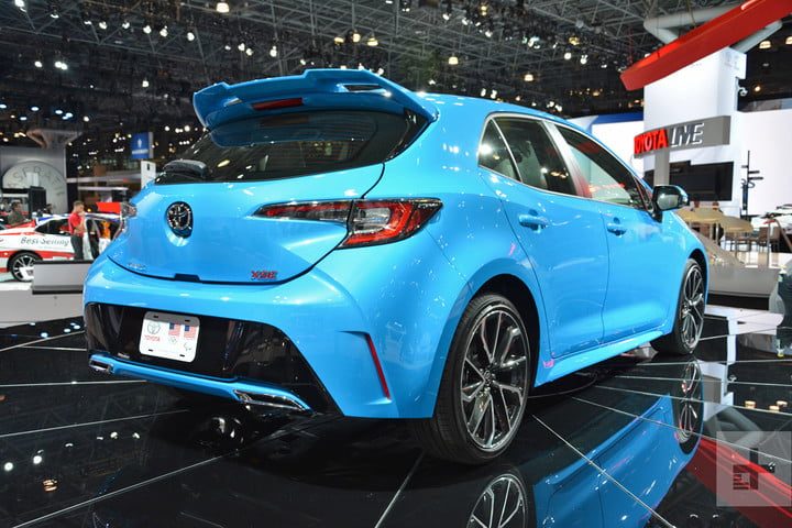 lo mejor auto show ny 2018 dt new york 2019 toyota corolla hatch 4 720x480 c