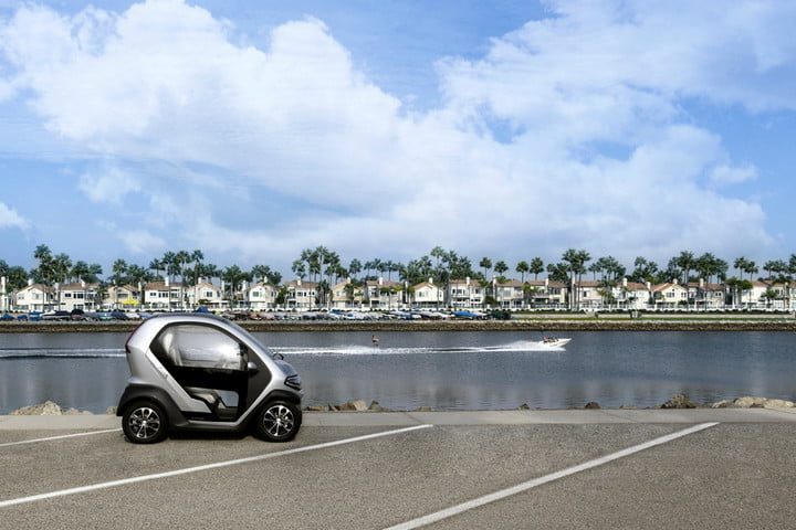 eli zero nev electrico lifestyle image 15 720x480 c