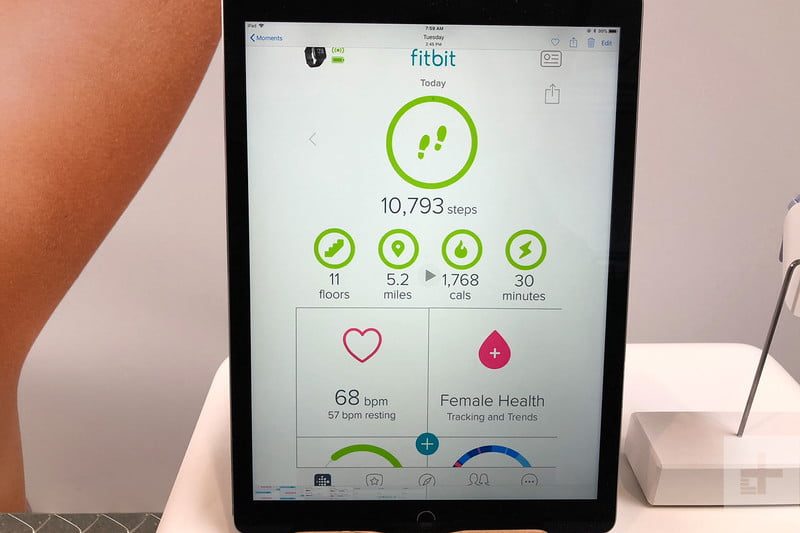 fitbit versa revision review 13 800x533 c