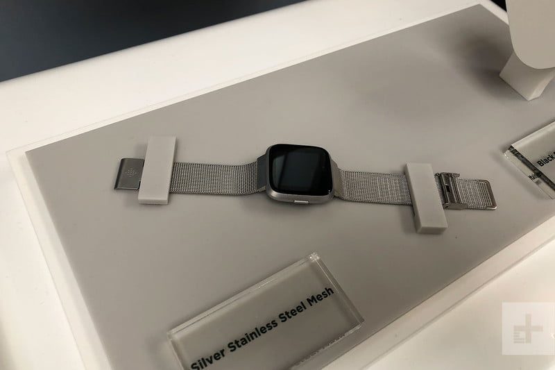 fitbit versa revision review 3 800x533 c