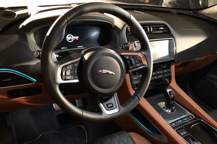 nuevo jaguar f pace svr ny img 5839 720x480 c