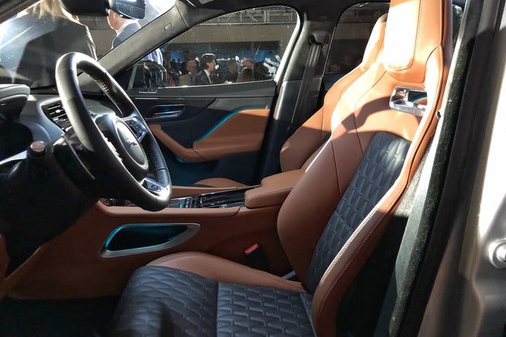 nuevo jaguar f pace svr ny img 5840 720x480 c