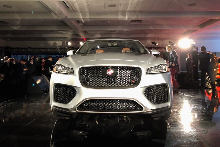 nuevo jaguar f pace svr ny img 5850 720x480 c