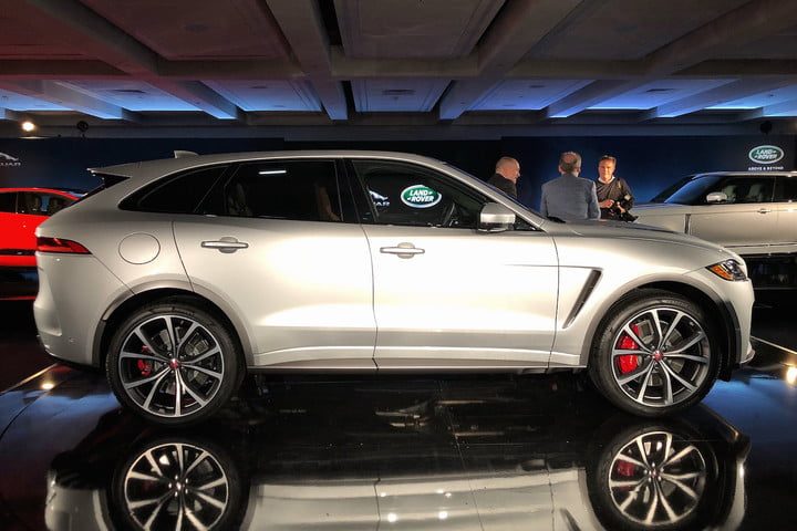 nuevo jaguar f pace svr ny img 5854 720x480 c