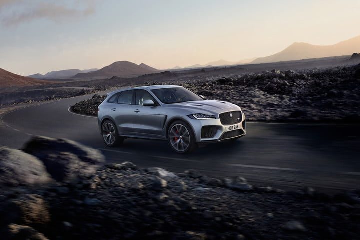 nuevo jaguar f pace svr ny j 19my 280318 009 glhd pr 720x480 c