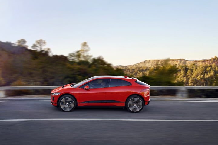 jaguar i pace 2019 lanzamiento j 19my location image 010318 25 720x480 c