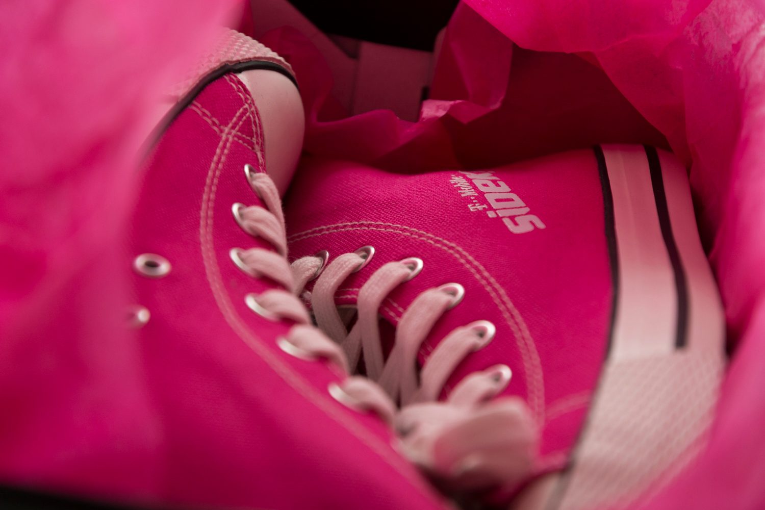 tmobile sidekick shoes