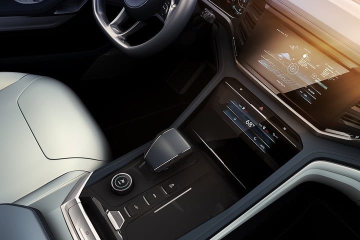 lo mejor auto show ny 2018 volkswagen atlas cross sport interior 2 720x480 c