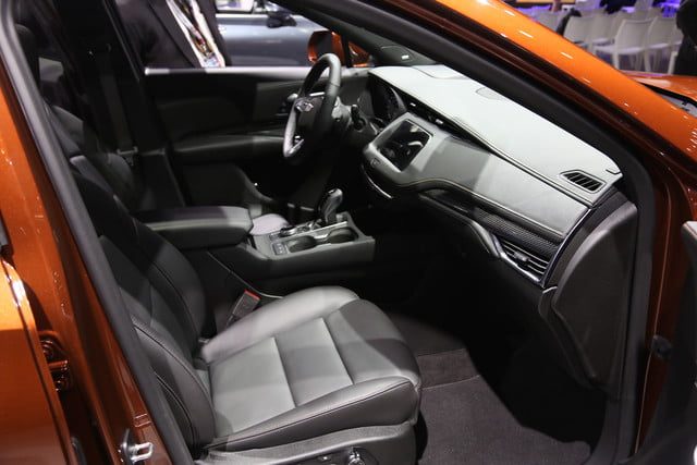 cadillac xt4 super cruise 560a8196 640x427 c