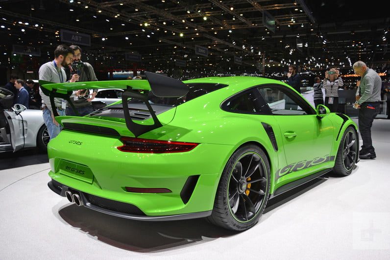 como quitar peso porsche 911 gt3rs dt geneva gt3 rs 4 2 796x531 c
