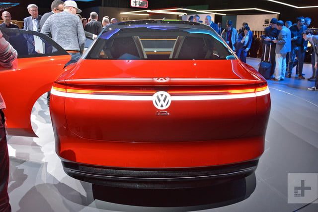 volkswagen vuelve al motor trasero dt geneva id vizzion concept 5 640x427 c