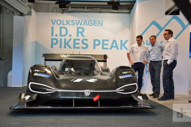 vw auto electrico pike peaks dt volkswagen id r 1 640x427 c