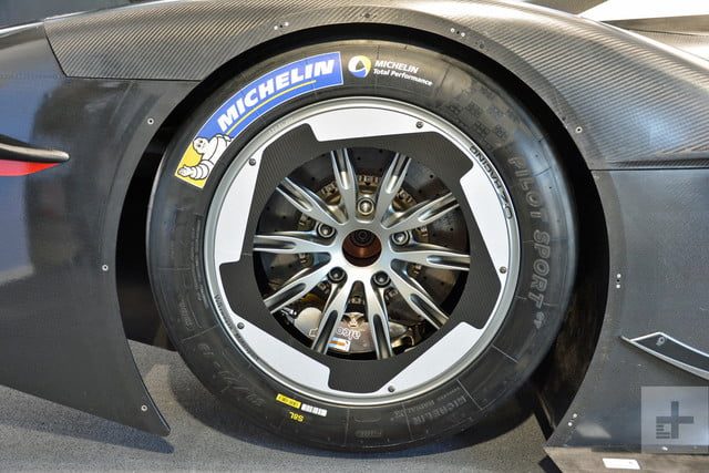 vw auto electrico pike peaks dt volkswagen id r 10 640x427 c