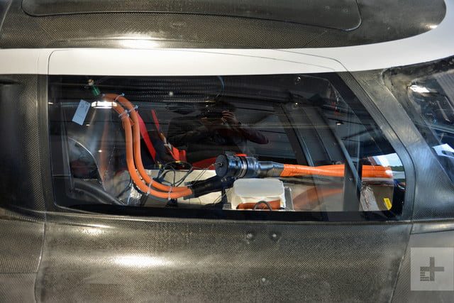 vw auto electrico pike peaks dt volkswagen id r 7 640x427 c