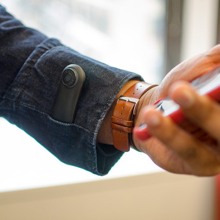 chaqueta inteligente levis google levi jacquard arm phone