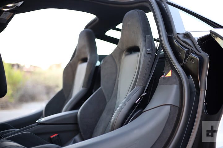 mclaren 720s 2018 prueba seats 720x720