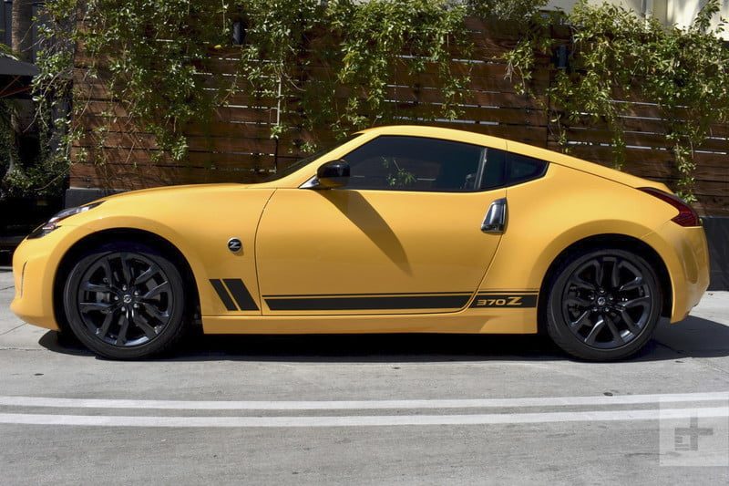 nissan 370z 2018 prueba 37oz left profile 800x533 c