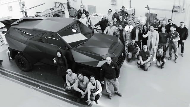 karlmann king suv mas caro mundo working 26 2 640x360 c