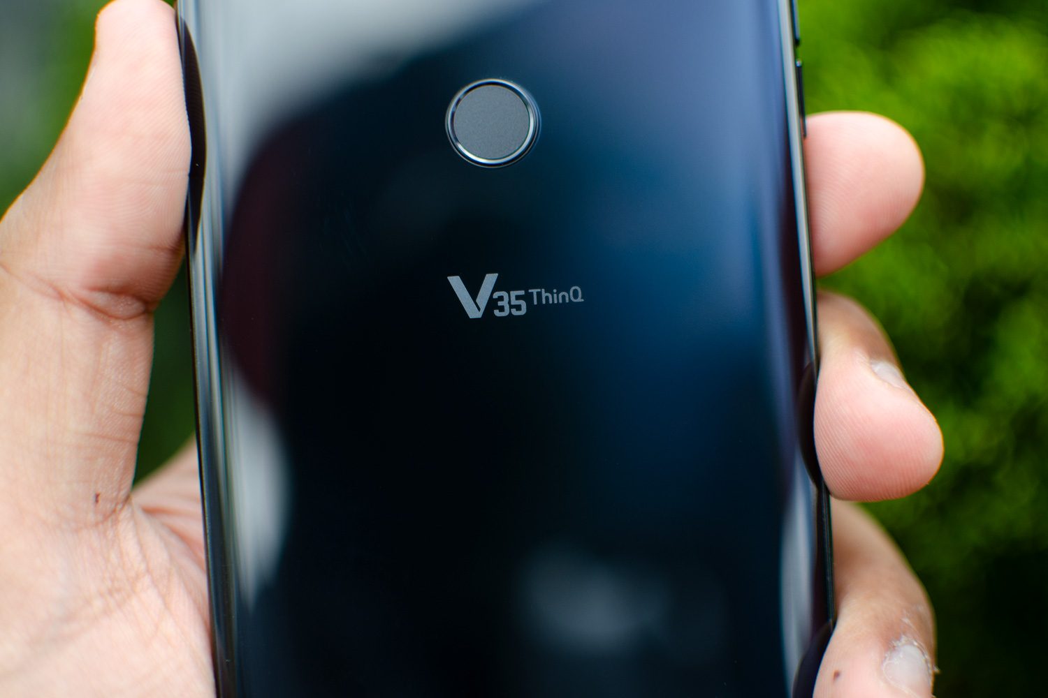 lg v35